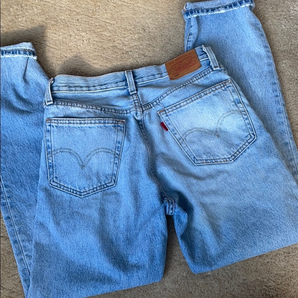 Levi jeans